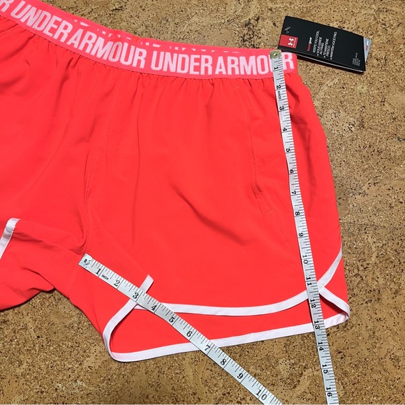 Under Armour Wm’s Woven Play Up Active Heat Gear Loose Running Shorts NWT Sz L - Picture 14 of 16